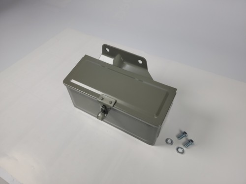 Universal tractor toolbox - universal,